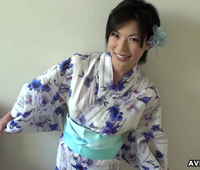 Japanese Beauty Saki Aoyama's Sultry Cock Sucking Scene Exposed In Uncensored Kimono Video