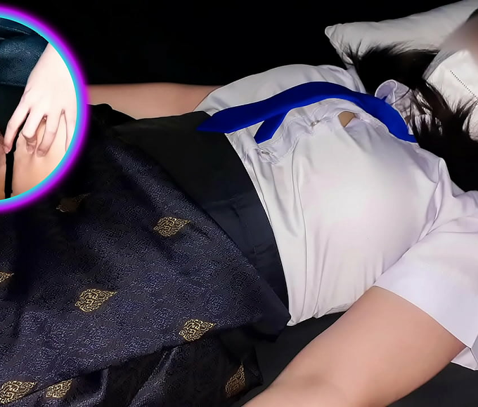 Jav Enchantress' Slim Body Gets Pumped With Pleasure