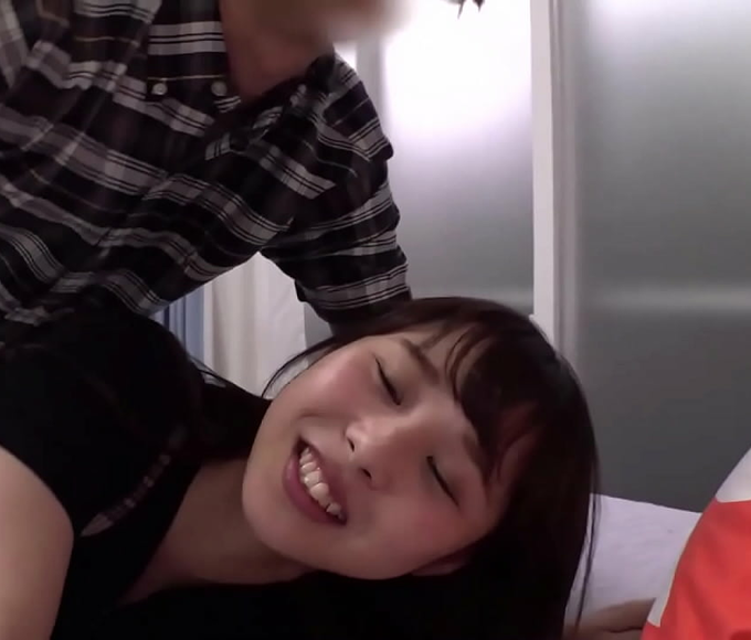 Jav Porn Star Naomi Has A Naughty Side When Kissing