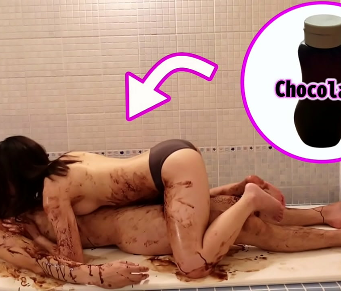 Japanese Couple's Luscious Bathroom Sex On Valentine's Day - Real Orgasm!