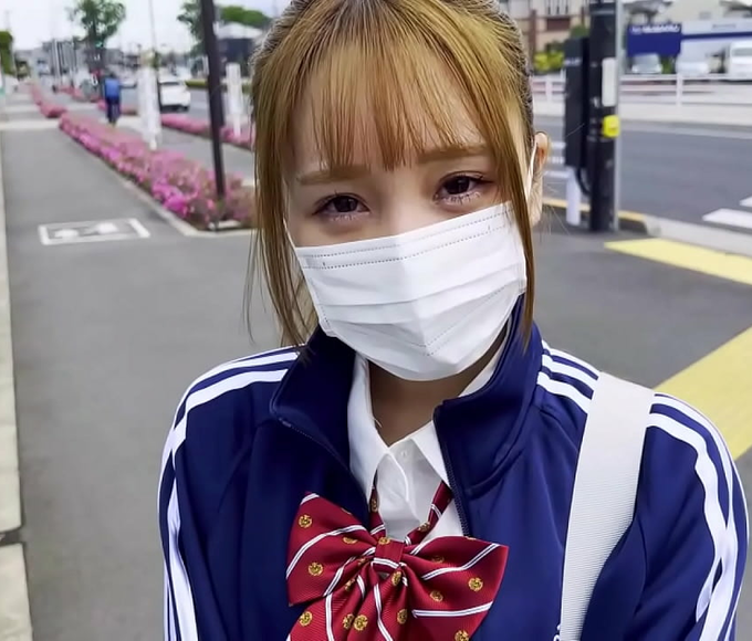 JAV Star Sora18's Luscious Nakadashi Debut And Lesbian Romp